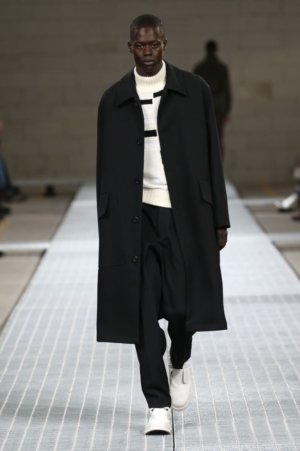 Fashion Week Milan Fall/Winter 2017 look 18 from the Dirk Bikkembergs collection menswear