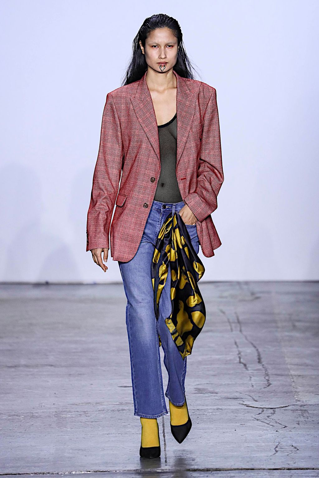 Fashion Week New York Fall/Winter 2019 look 13 from the Dirty Pineapple collection 女装
