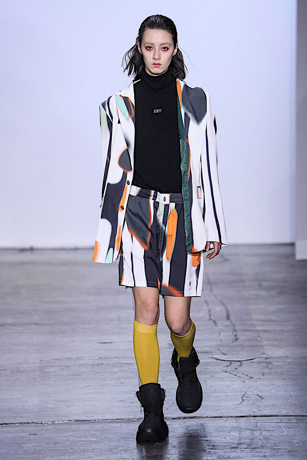 Fashion Week New York Fall/Winter 2019 look 34 from the Dirty Pineapple collection 女装