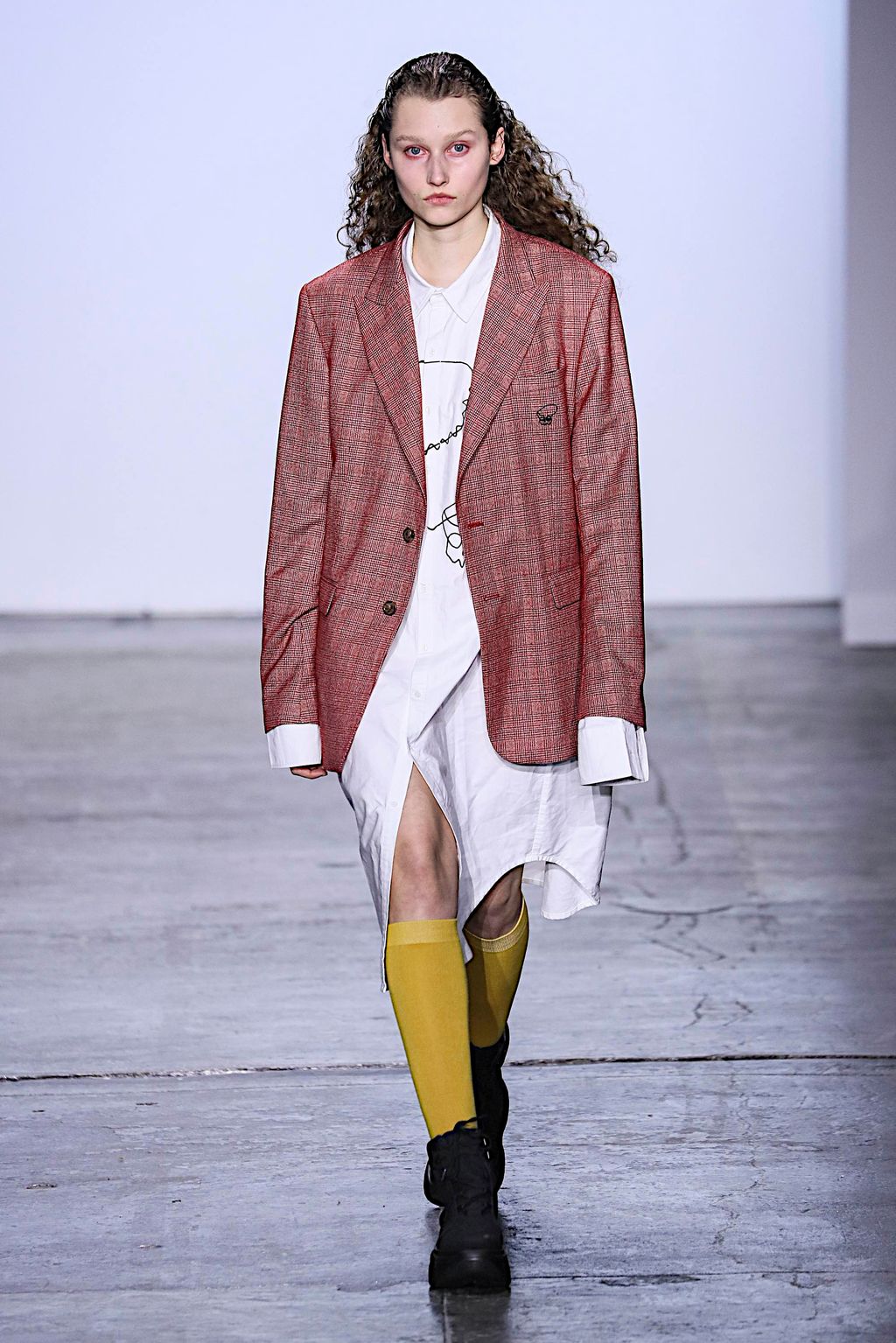 Fashion Week New York Fall/Winter 2019 look 49 from the Dirty Pineapple collection 女装