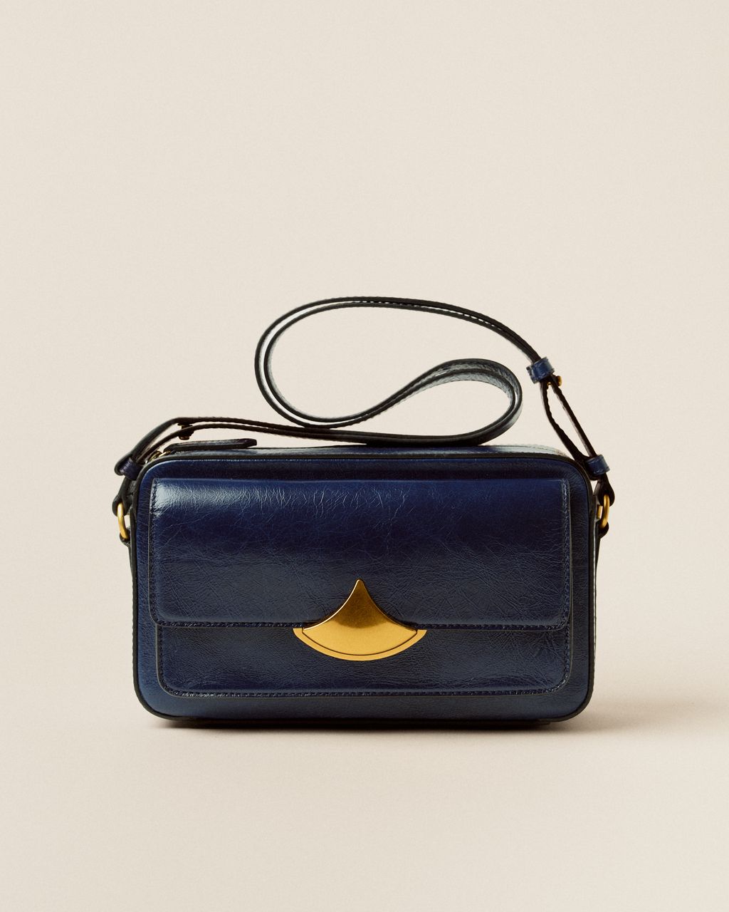 Fashion Week Paris Fall/Winter 2025 look 25 from the Sessùn collection 女装配饰