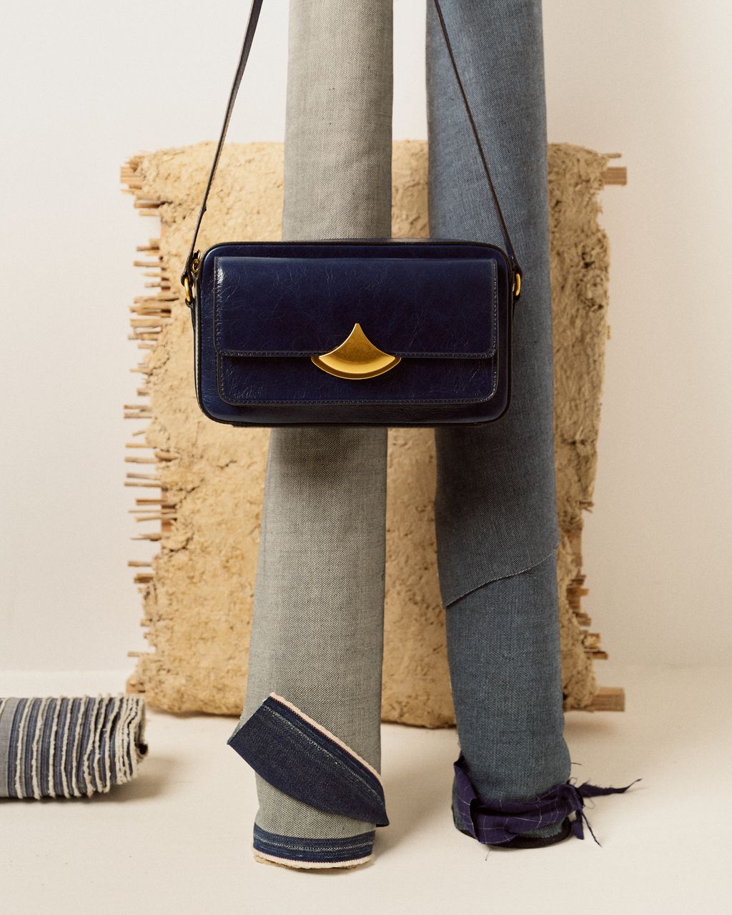 Fashion Week Paris Fall/Winter 2025 look 23 from the Sessùn collection 女装配饰