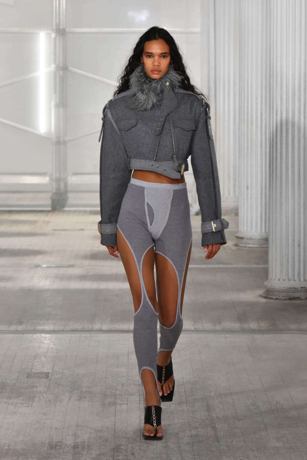 Fashion Week New York Fall/Winter 2021 look 33 de la collection Dion Lee womenswear