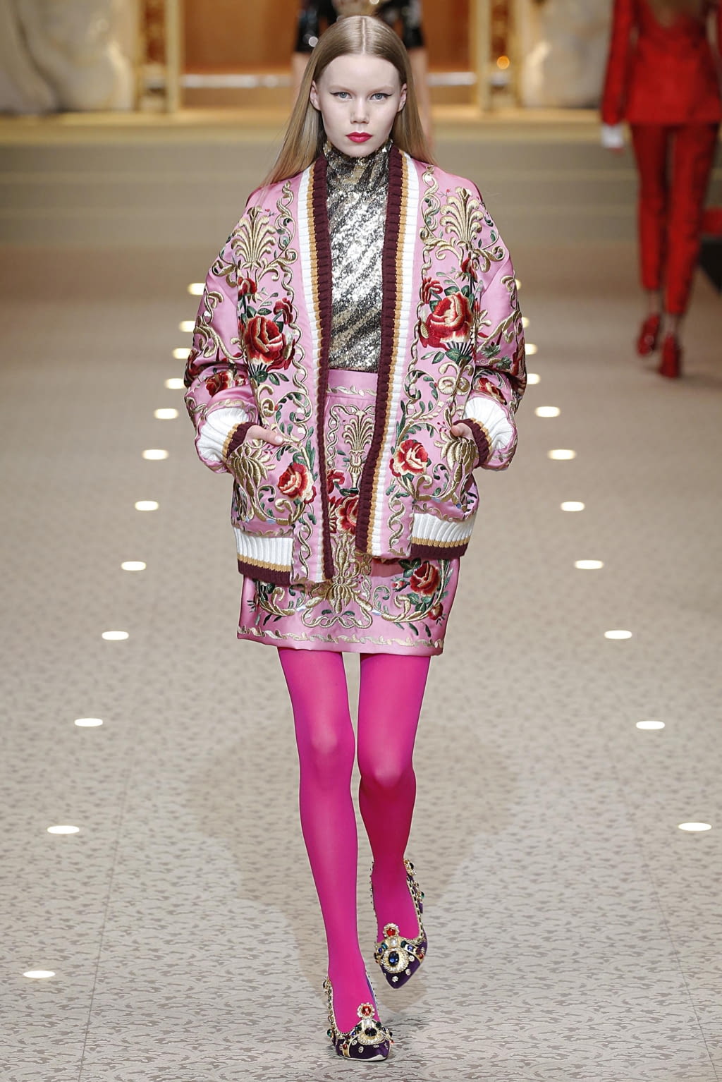 Fashion Week Milan Fall/Winter 2018 look 22 de la collection Dolce & Gabbana womenswear
