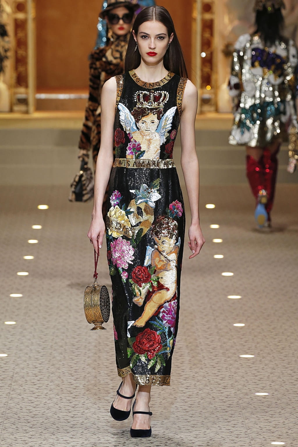 Fashion Week Milan Fall/Winter 2018 look 78 from the Dolce & Gabbana collection 女装