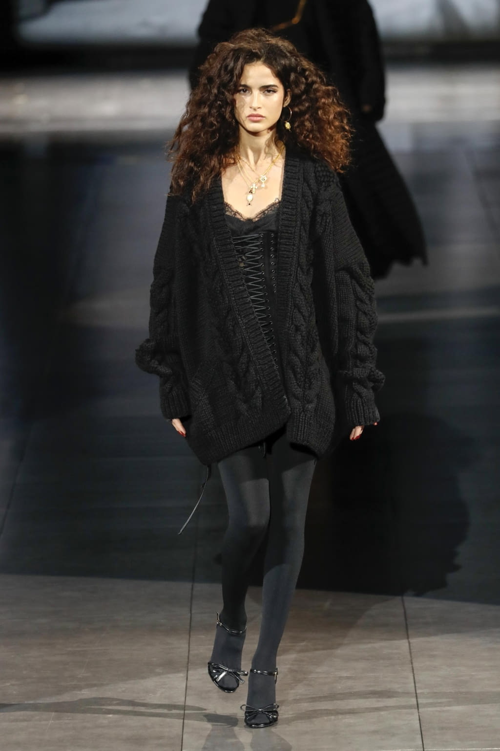 Fashion Week Milan Fall/Winter 2020 look 2 de la collection Dolce & Gabbana womenswear