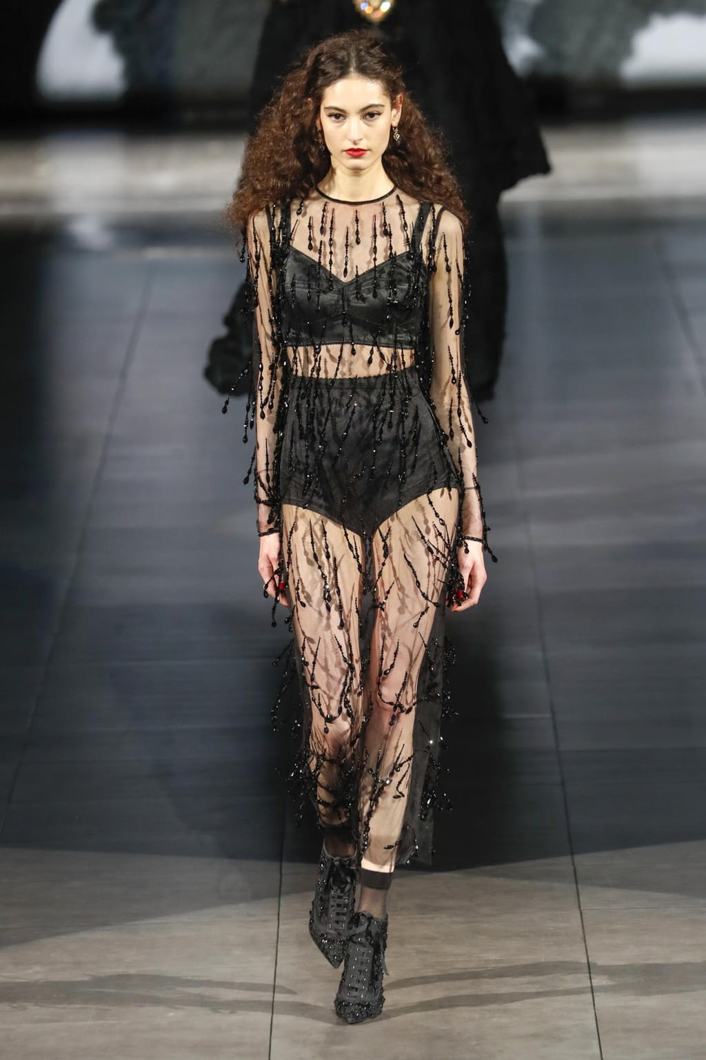 Fashion Week Milan Fall/Winter 2020 look 7 from the Dolce & Gabbana collection womenswear