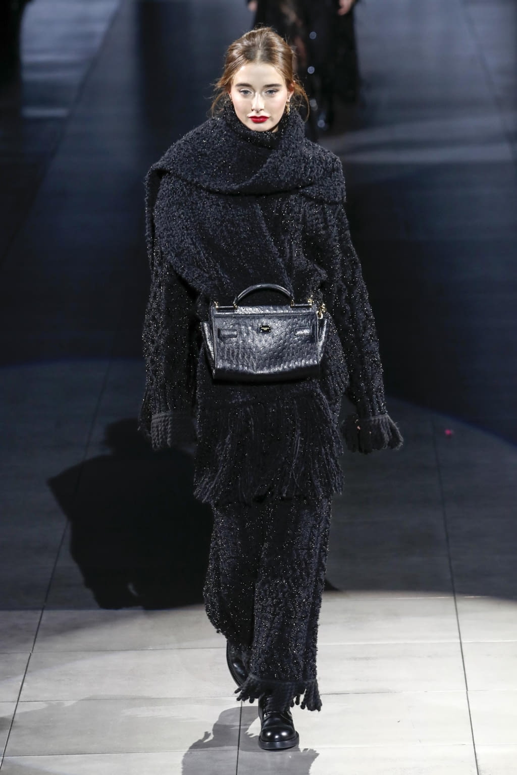Fashion Week Milan Fall/Winter 2020 look 10 de la collection Dolce & Gabbana womenswear