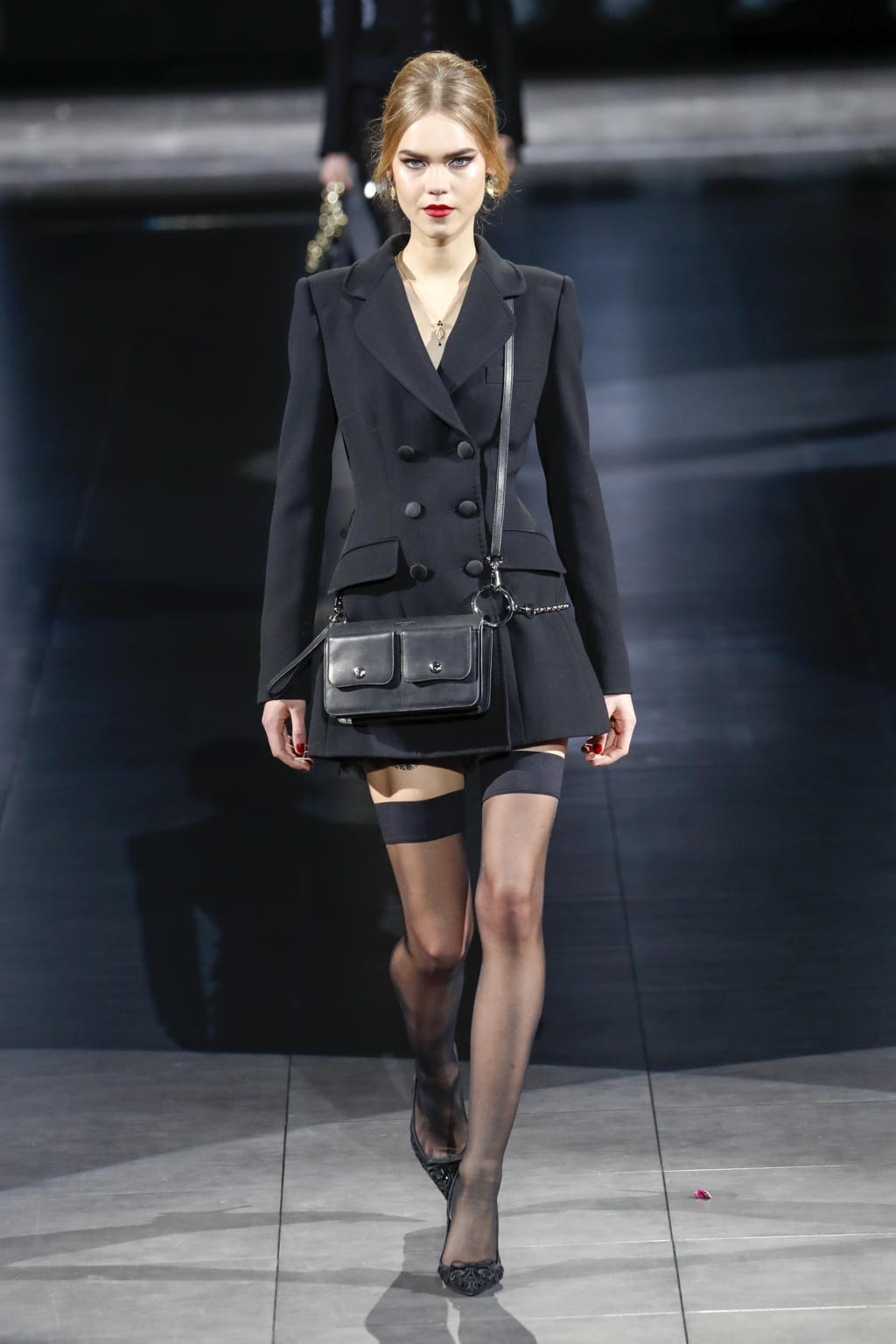 Fashion Week Milan Fall/Winter 2020 look 22 de la collection Dolce & Gabbana womenswear