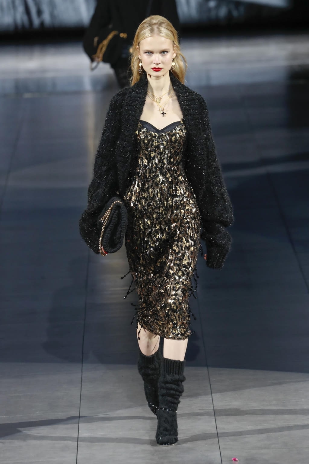 Fashion Week Milan Fall/Winter 2020 look 24 de la collection Dolce & Gabbana womenswear