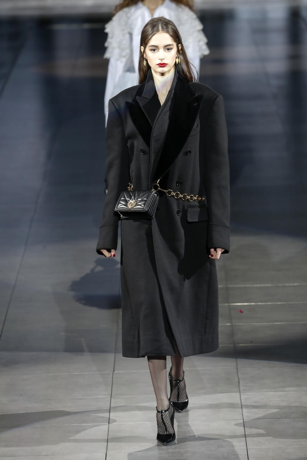 Fashion Week Milan Fall/Winter 2020 look 36 from the Dolce & Gabbana collection womenswear