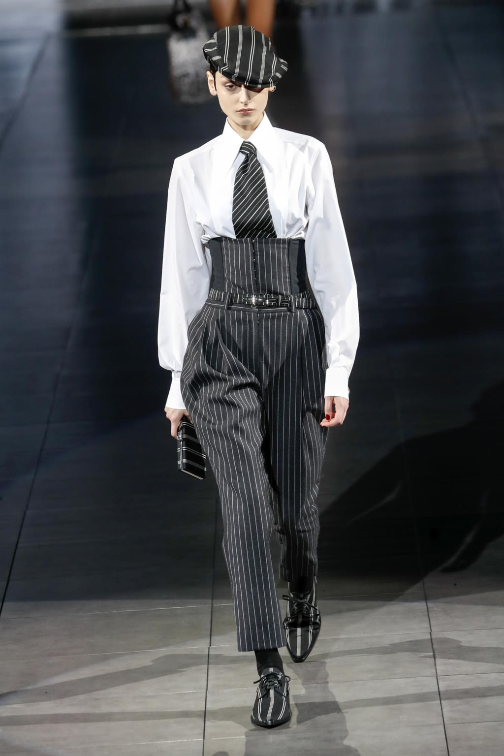Fashion Week Milan Fall/Winter 2020 look 75 de la collection Dolce & Gabbana womenswear