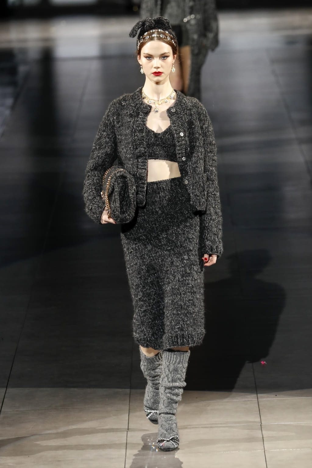 Fashion Week Milan Fall/Winter 2020 look 80 from the Dolce & Gabbana collection womenswear