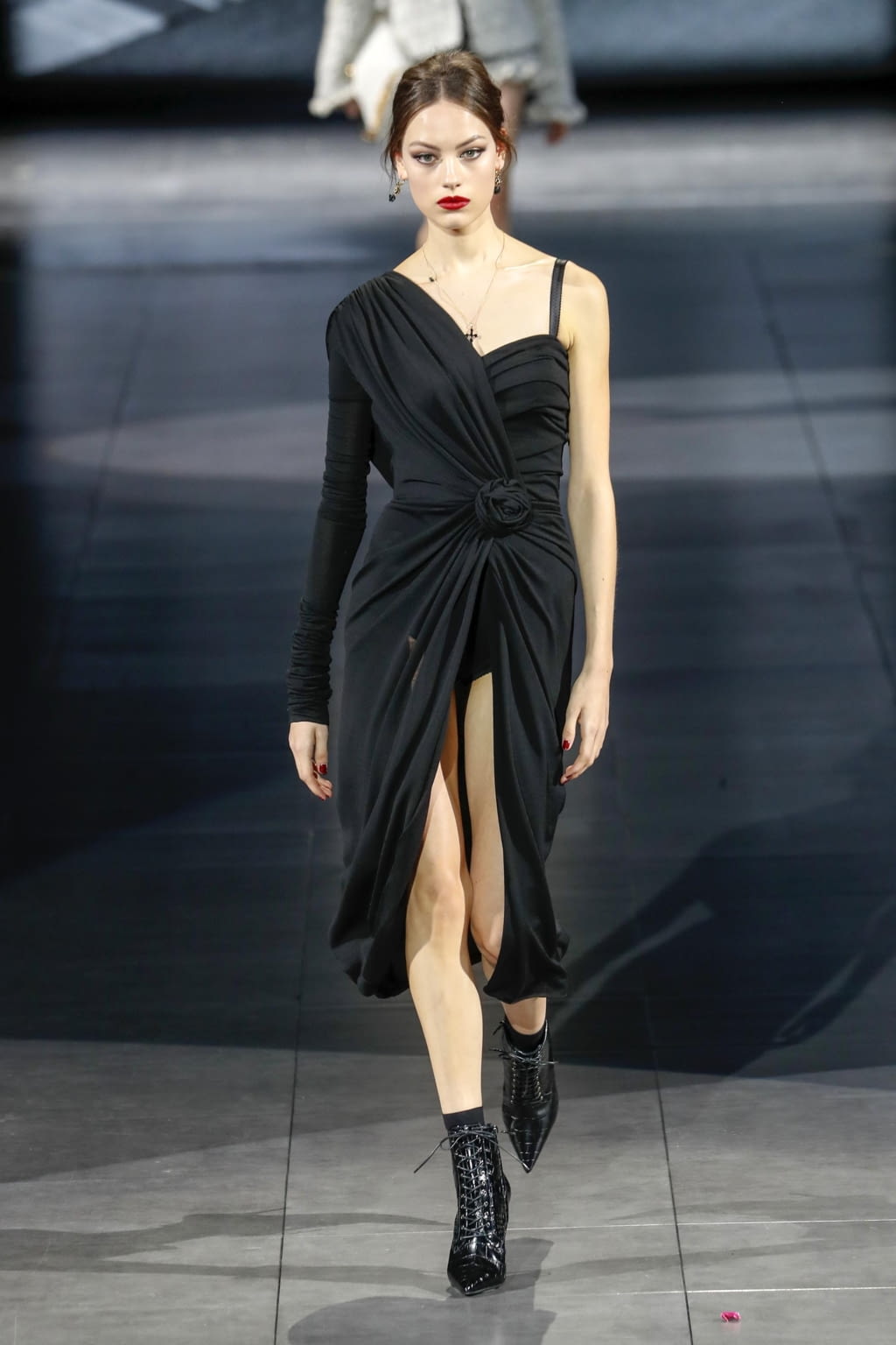 Fashion Week Milan Fall/Winter 2020 look 102 de la collection Dolce & Gabbana womenswear