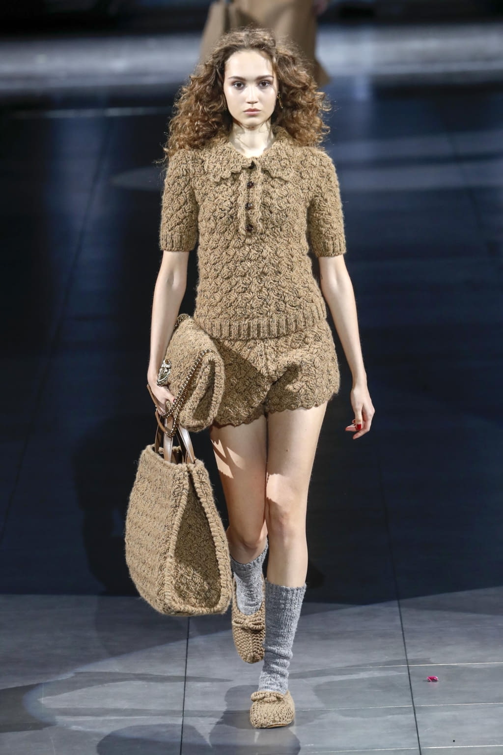 Fashion Week Milan Fall/Winter 2020 look 106 from the Dolce & Gabbana collection womenswear