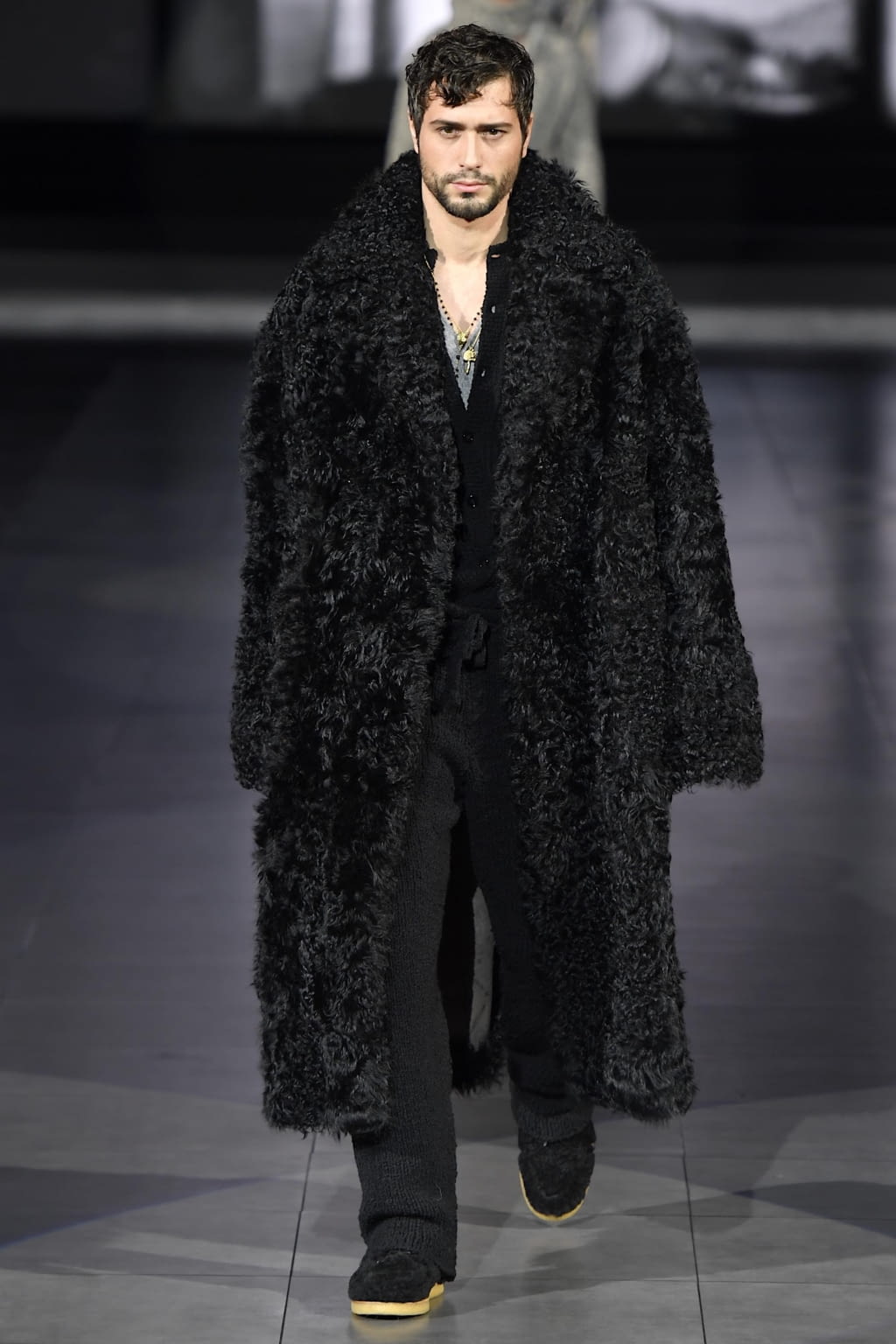Fashion Week Milan Fall/Winter 2020 look 5 from the Dolce & Gabbana collection 男装