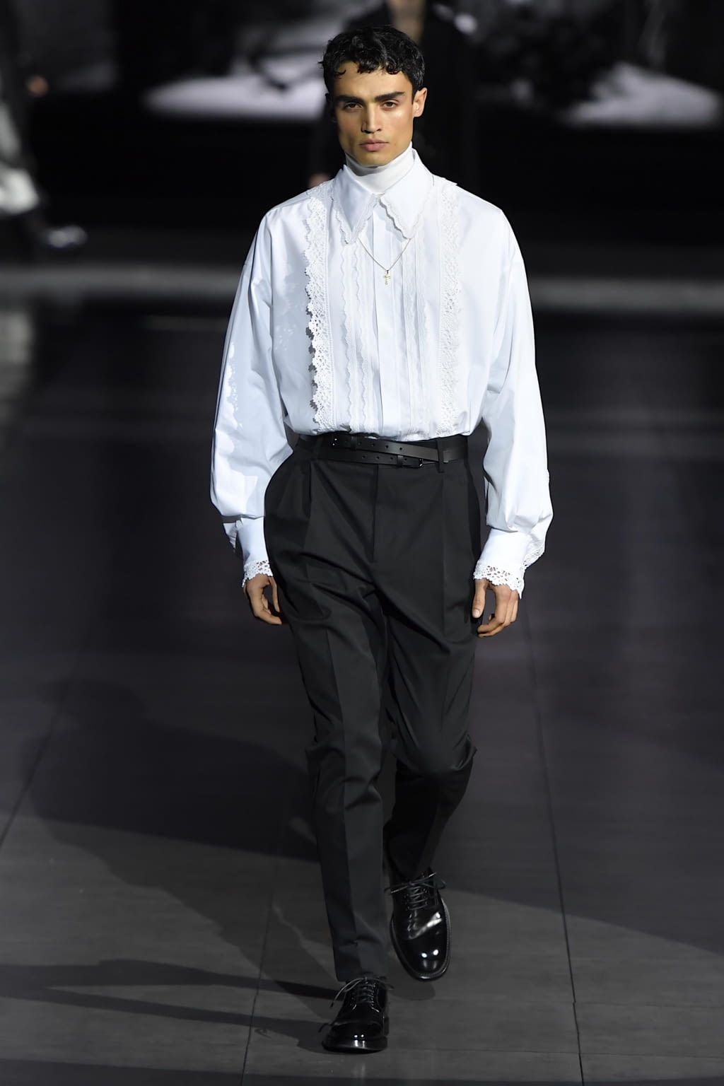 Fashion Week Milan Fall/Winter 2020 look 37 from the Dolce & Gabbana collection 男装