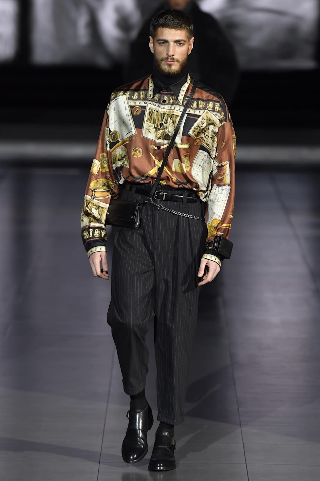 Fashion Week Milan Fall/Winter 2020 look 51 from the Dolce & Gabbana collection menswear
