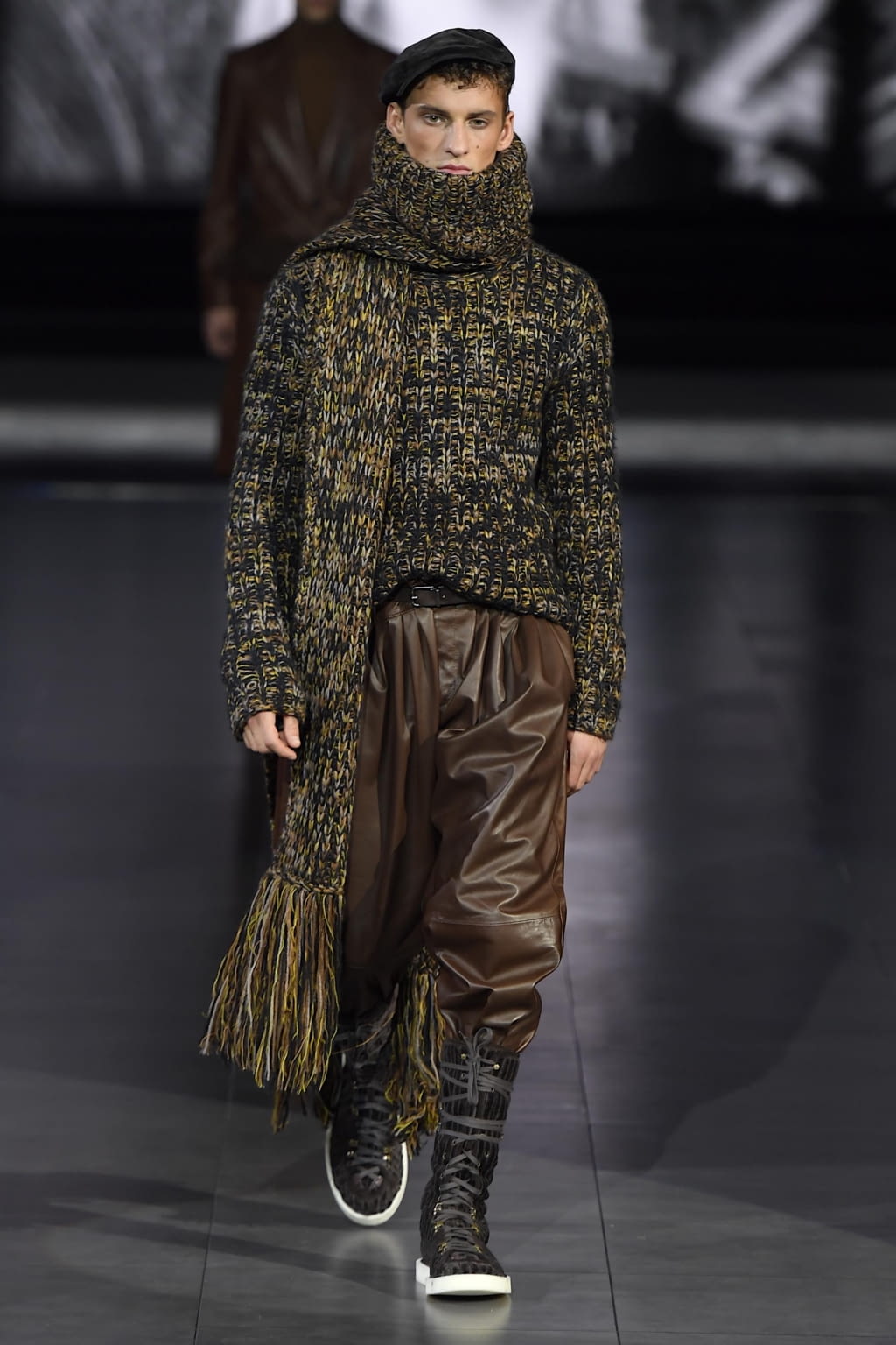 Fashion Week Milan Fall/Winter 2020 look 53 from the Dolce & Gabbana collection 男装