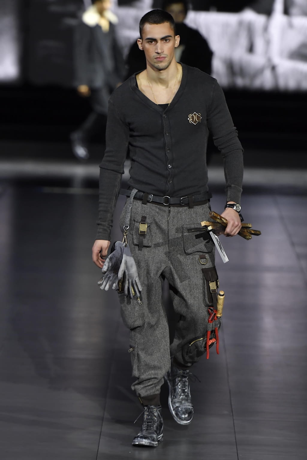 Fashion Week Milan Fall/Winter 2020 look 79 from the Dolce & Gabbana collection menswear