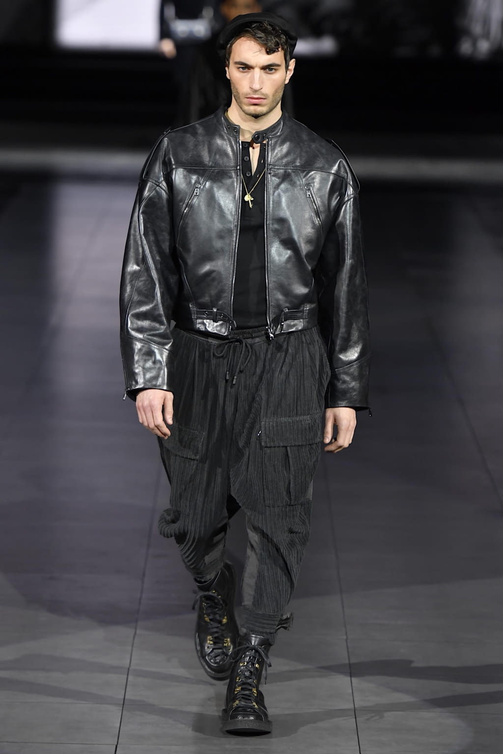 Fashion Week Milan Fall/Winter 2020 look 88 from the Dolce & Gabbana collection 男装