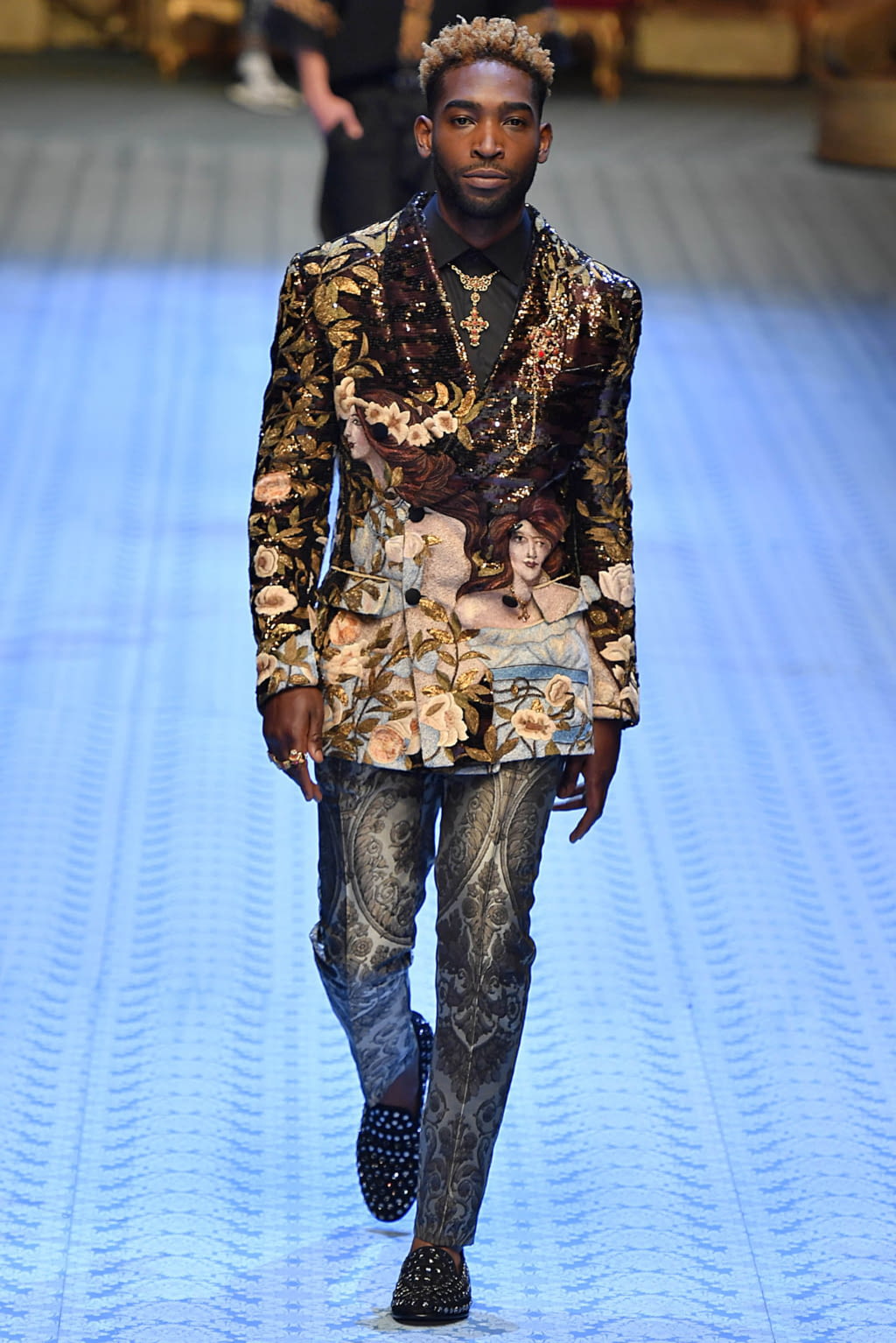 Fashion Week Milan Spring/Summer 2019 look 13 from the Dolce & Gabbana collection menswear