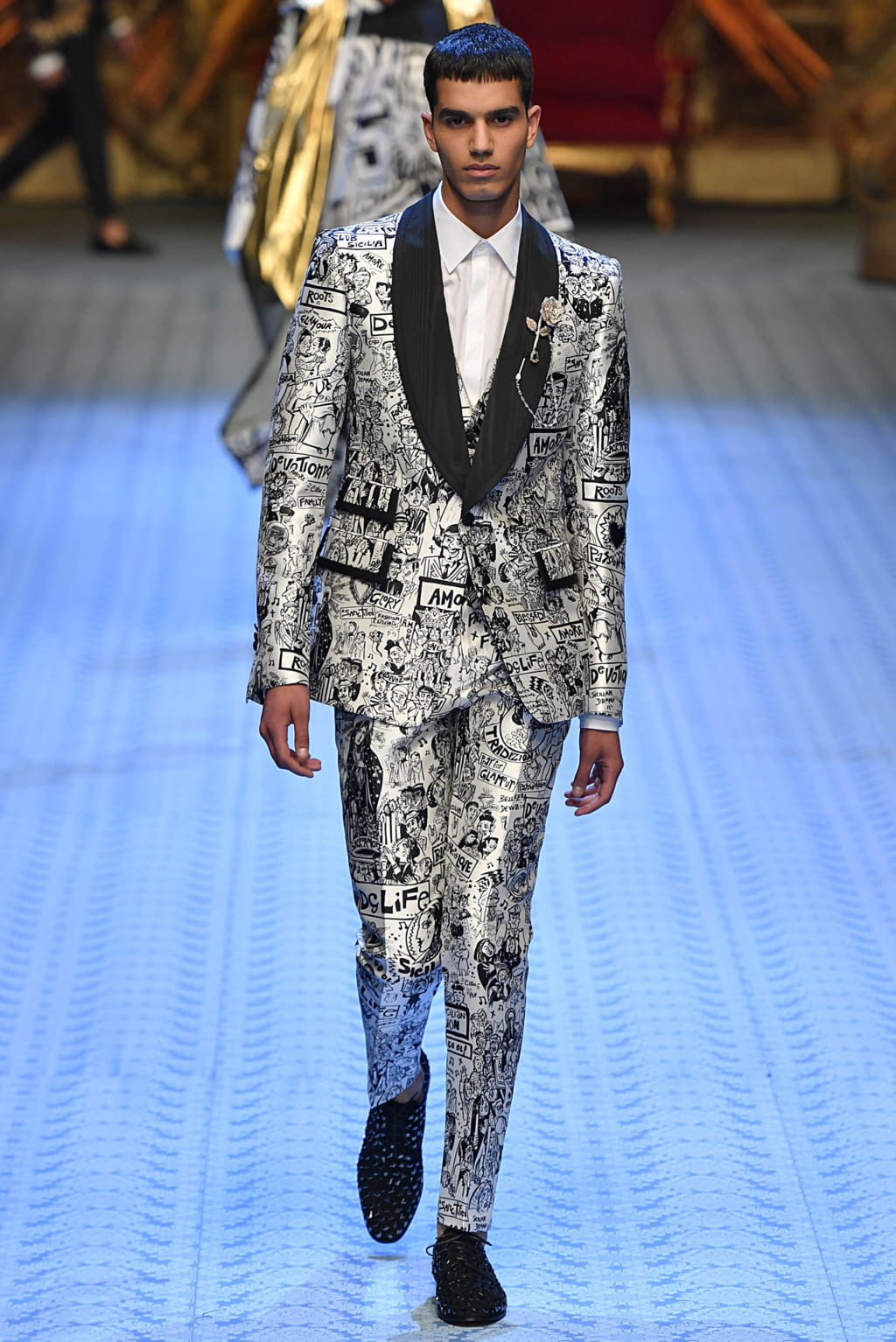 Fashion Week Milan Spring/Summer 2019 look 37 from the Dolce & Gabbana collection menswear