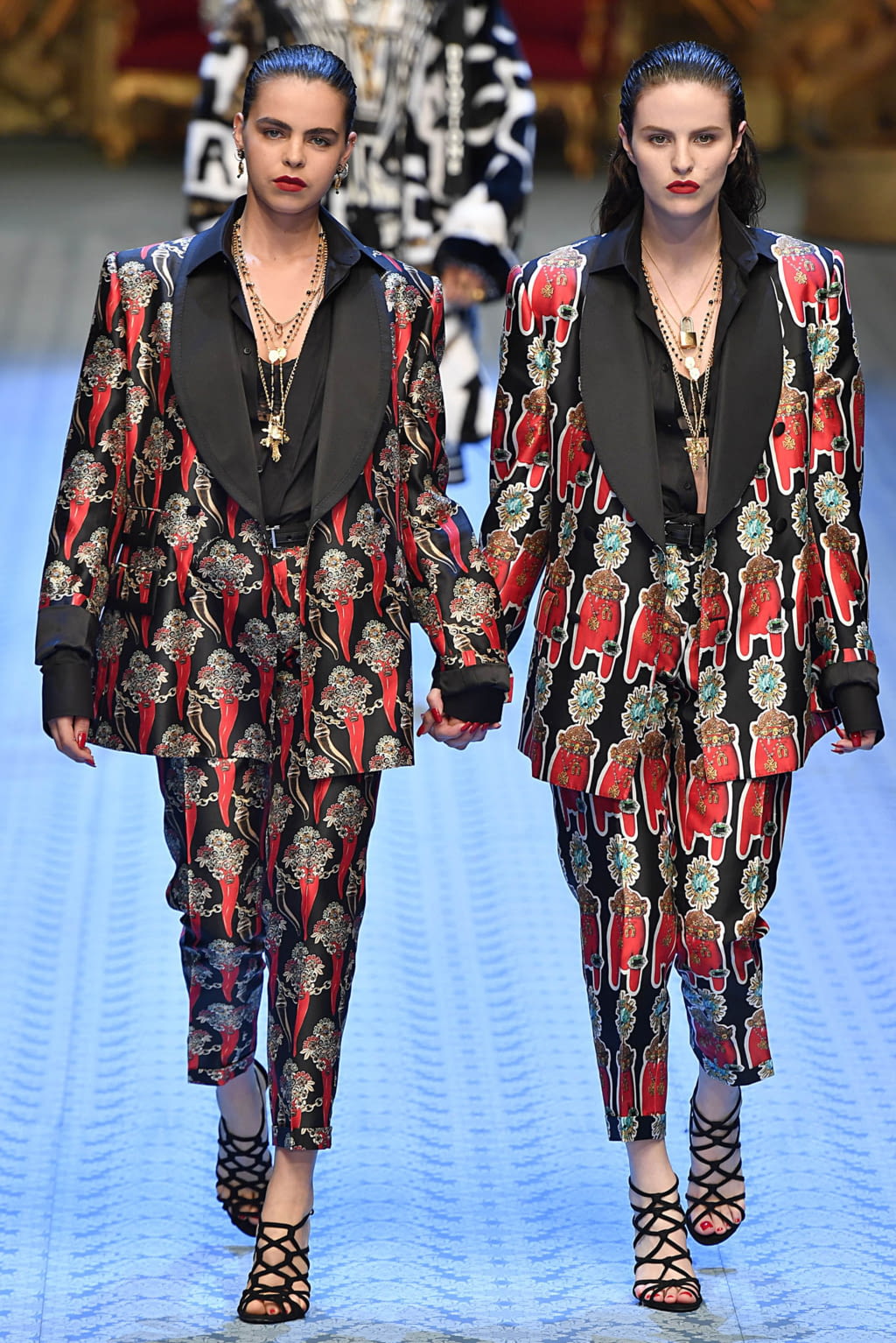 Fashion Week Milan Spring/Summer 2019 look 44 from the Dolce & Gabbana collection menswear