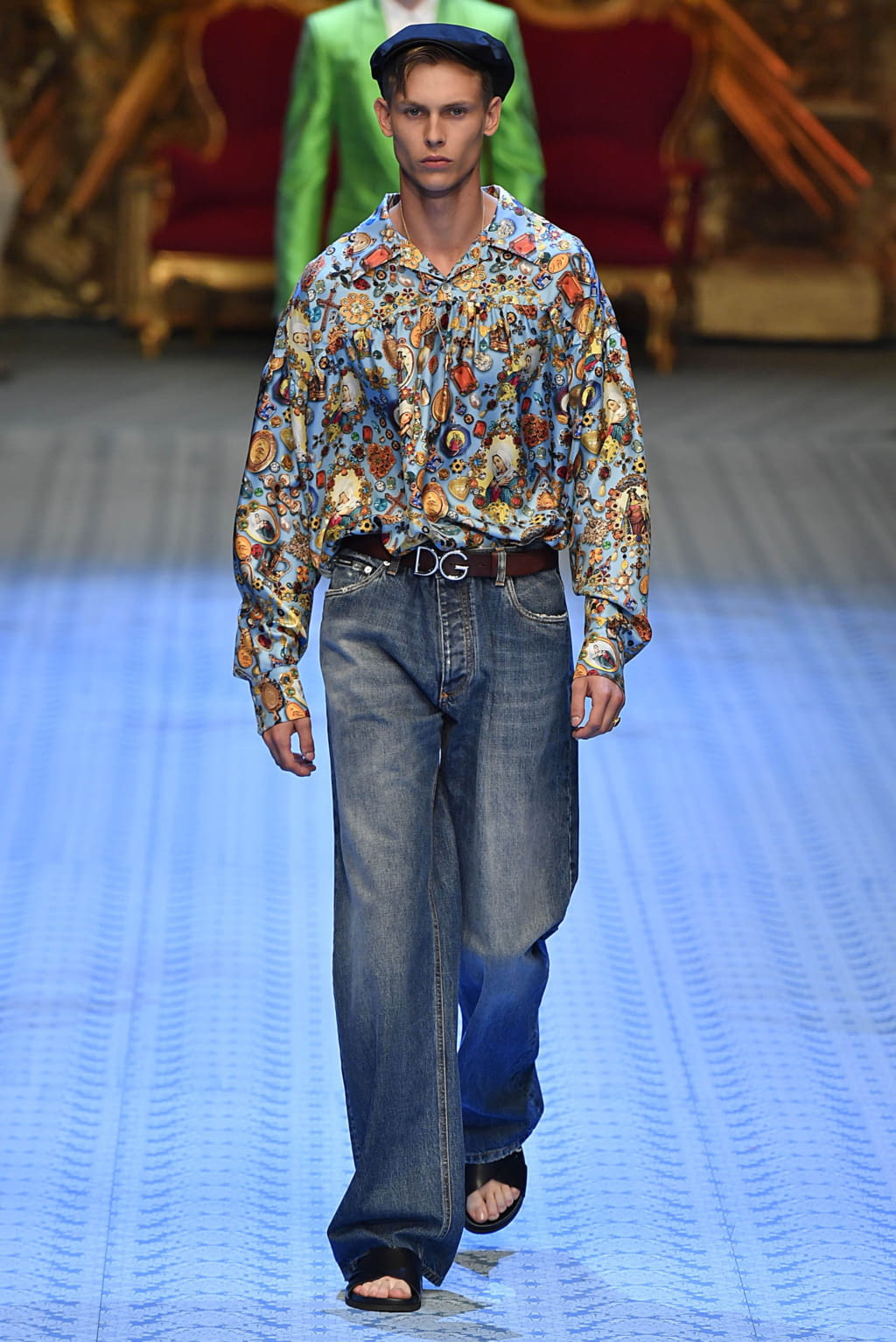 Fashion Week Milan Spring/Summer 2019 look 76 from the Dolce & Gabbana collection menswear