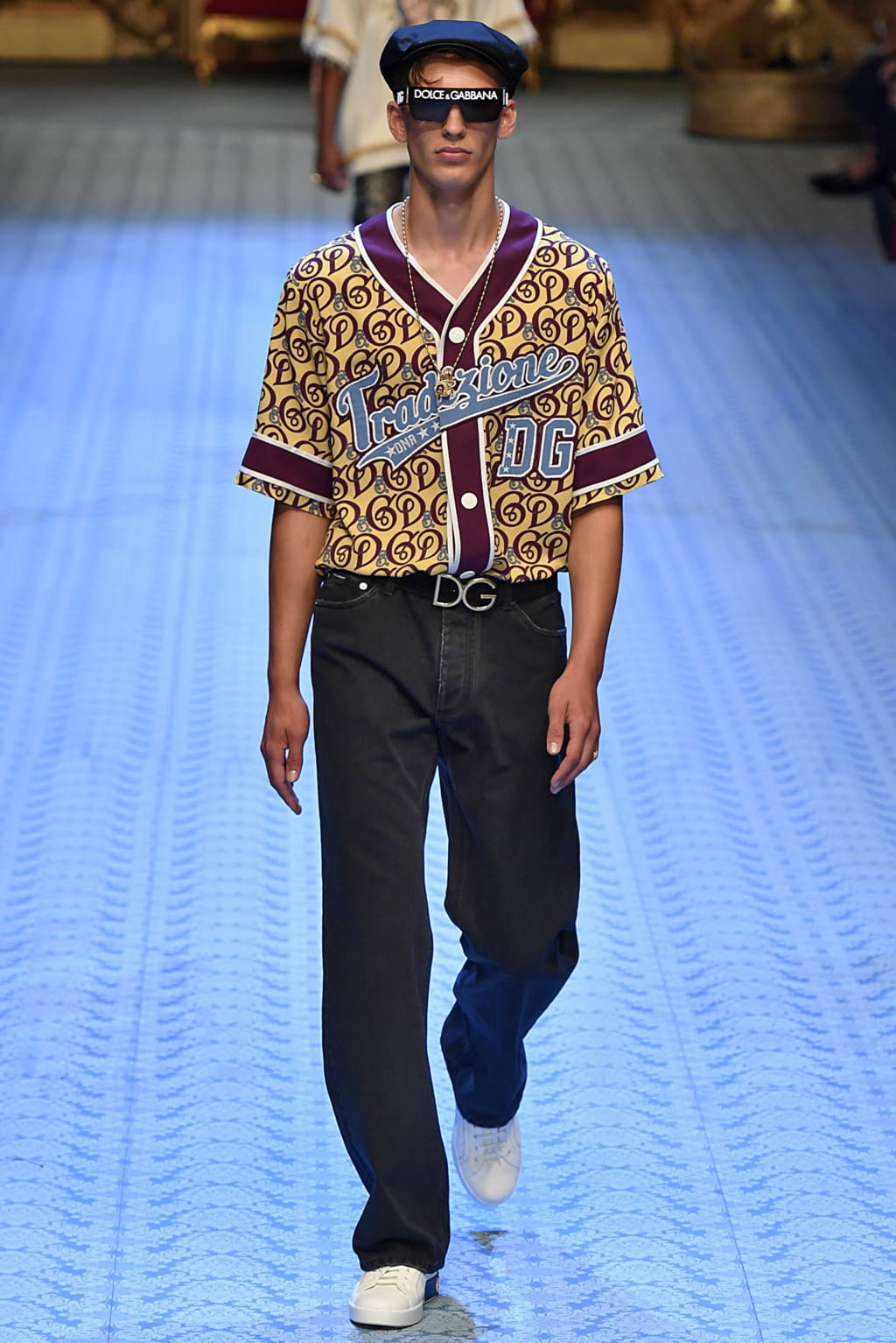 Fashion Week Milan Spring/Summer 2019 look 80 from the Dolce & Gabbana collection 男装