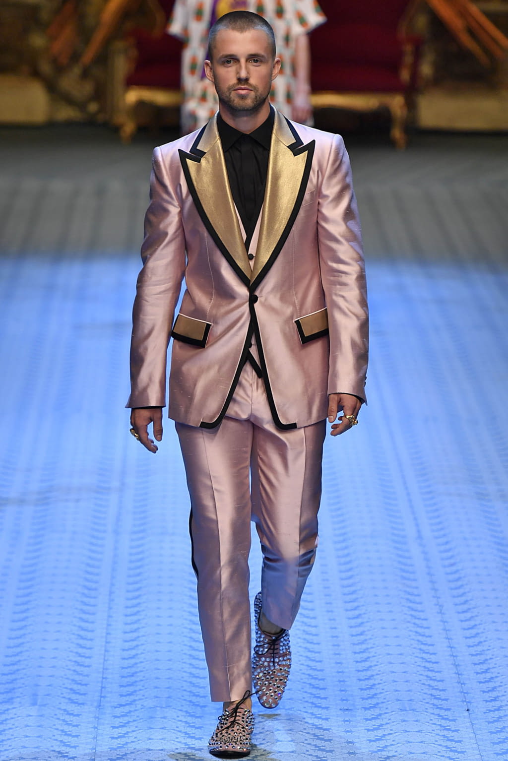 Fashion Week Milan Spring/Summer 2019 look 103 from the Dolce & Gabbana collection 男装