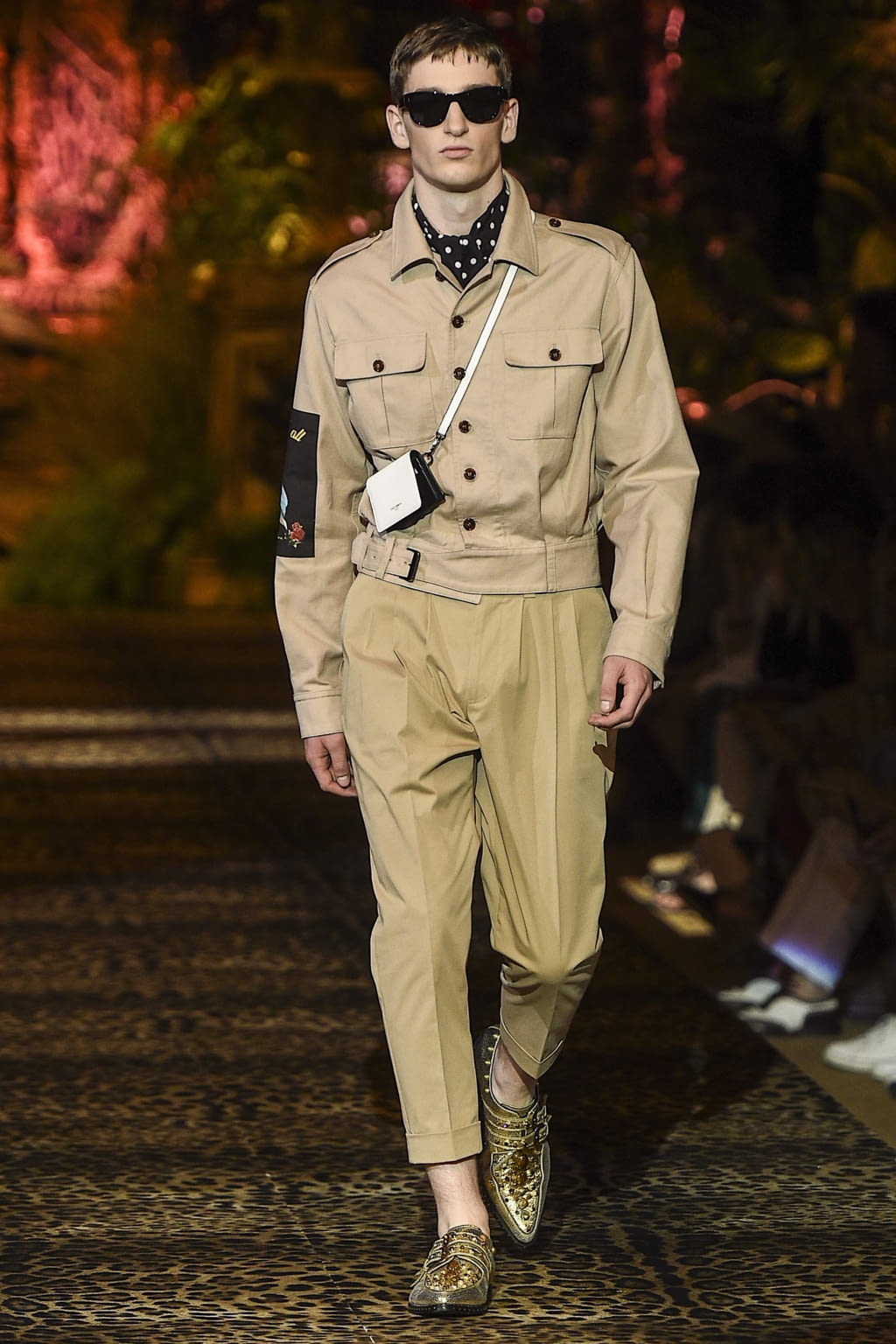 Fashion Week Milan Spring/Summer 2020 look 2 from the Dolce & Gabbana collection 男装