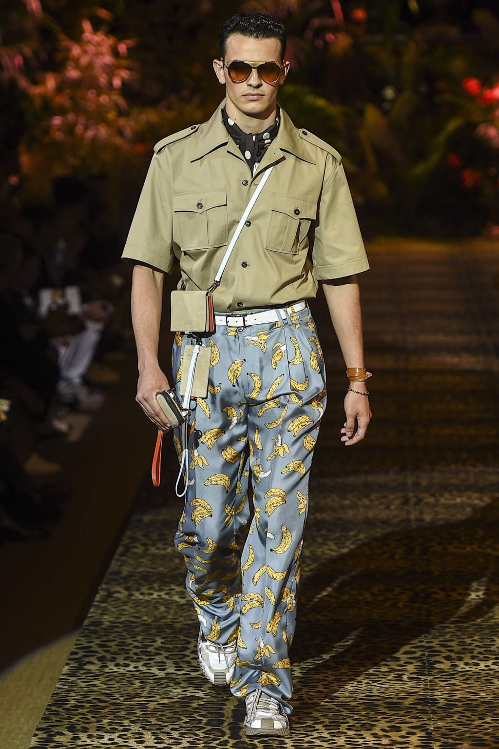 Fashion Week Milan Spring/Summer 2020 look 3 from the Dolce & Gabbana collection 男装