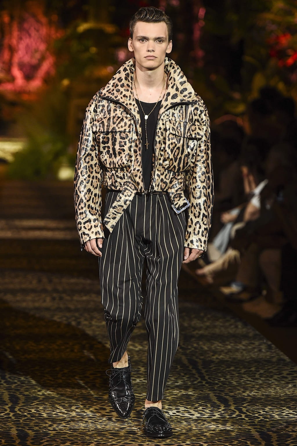 Fashion Week Milan Spring/Summer 2020 look 31 from the Dolce & Gabbana collection menswear