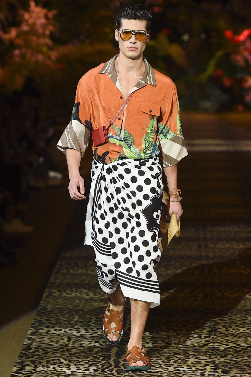 Fashion Week Milan Spring/Summer 2020 look 81 from the Dolce & Gabbana collection menswear