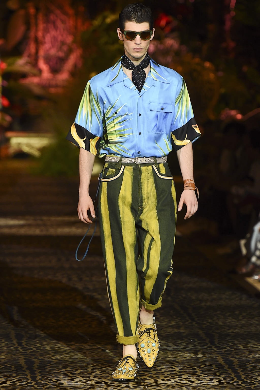 Fashion Week Milan Spring/Summer 2020 look 97 from the Dolce & Gabbana collection menswear
