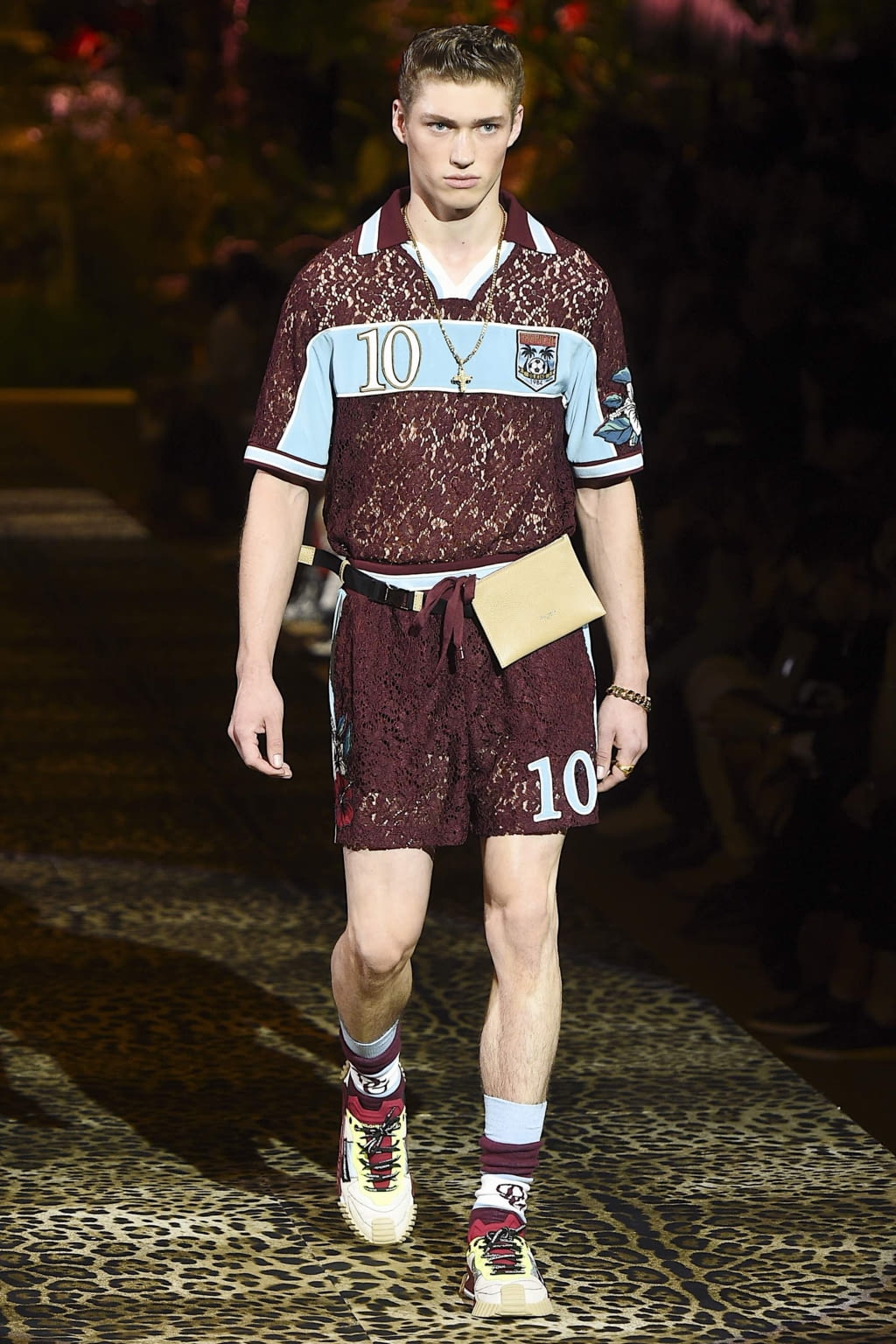 Fashion Week Milan Spring/Summer 2020 look 103 from the Dolce & Gabbana collection 男装