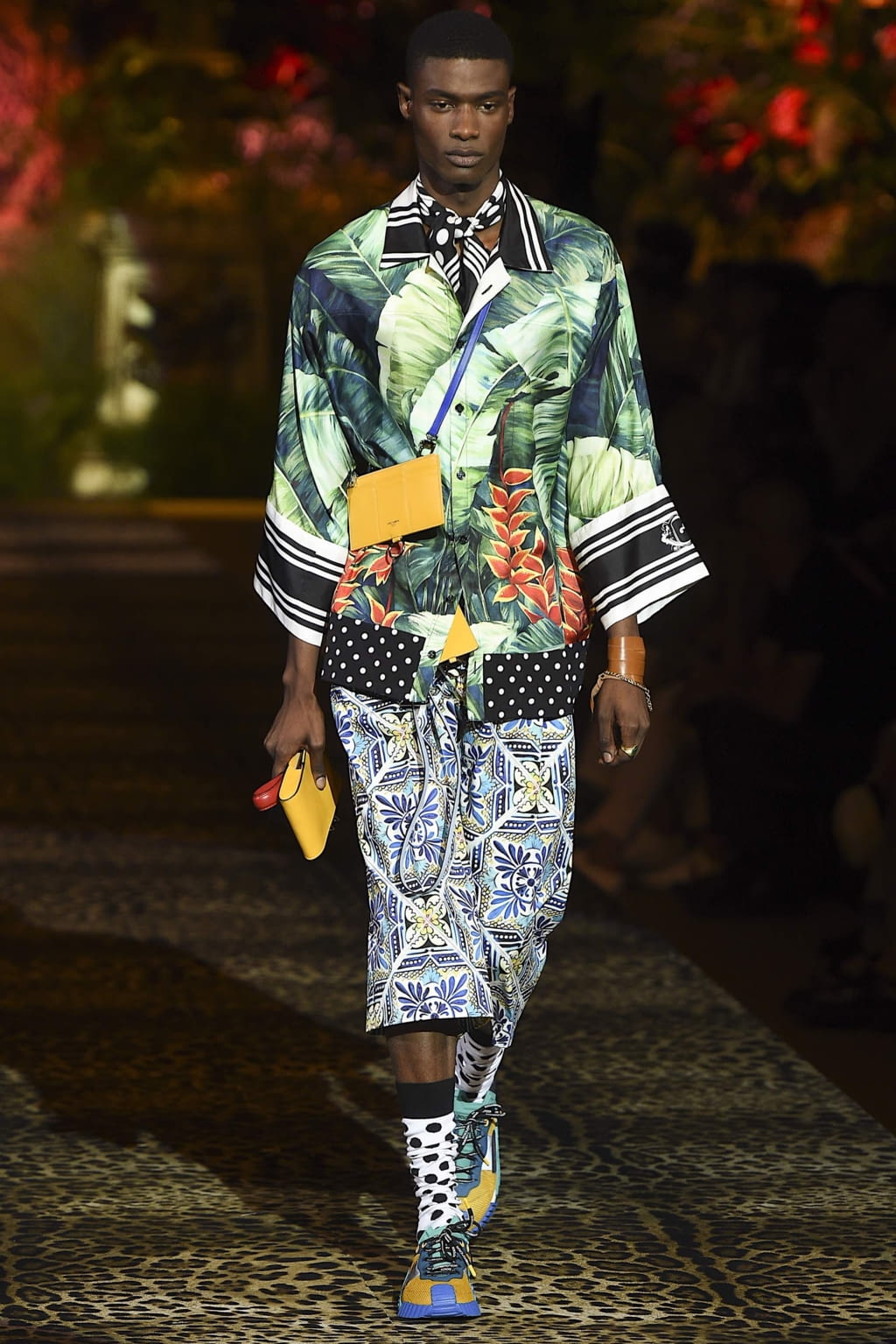 Fashion Week Milan Spring/Summer 2020 look 110 de la collection Dolce & Gabbana menswear