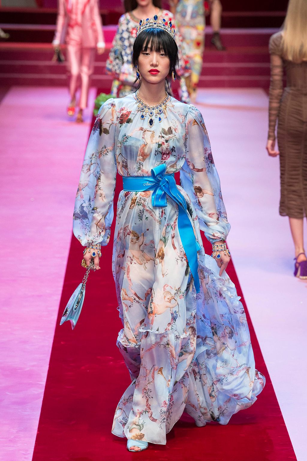 Fashion Week Milan Spring/Summer 2018 look 43 from the Dolce & Gabbana collection womenswear
