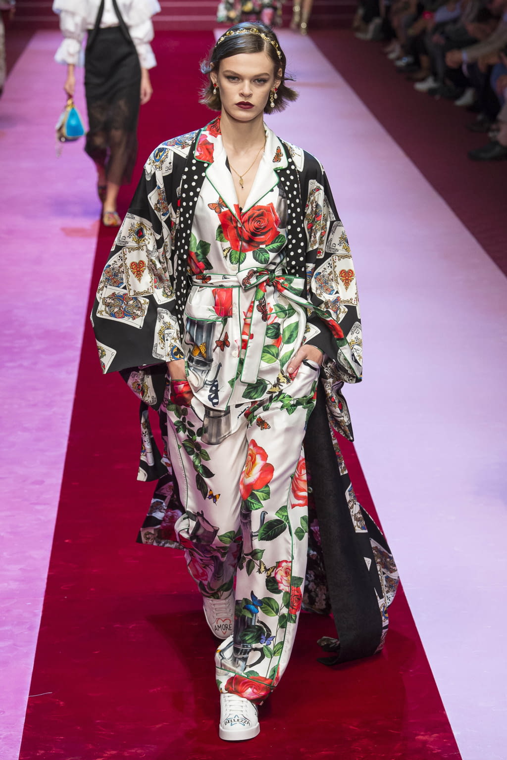 Fashion Week Milan Spring/Summer 2018 look 62 de la collection Dolce & Gabbana womenswear