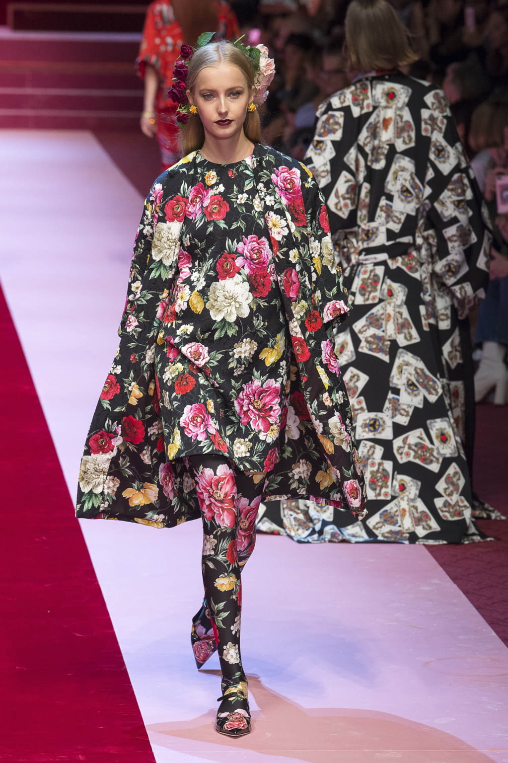 Fashion Week Milan Spring/Summer 2018 look 64 from the Dolce & Gabbana collection womenswear