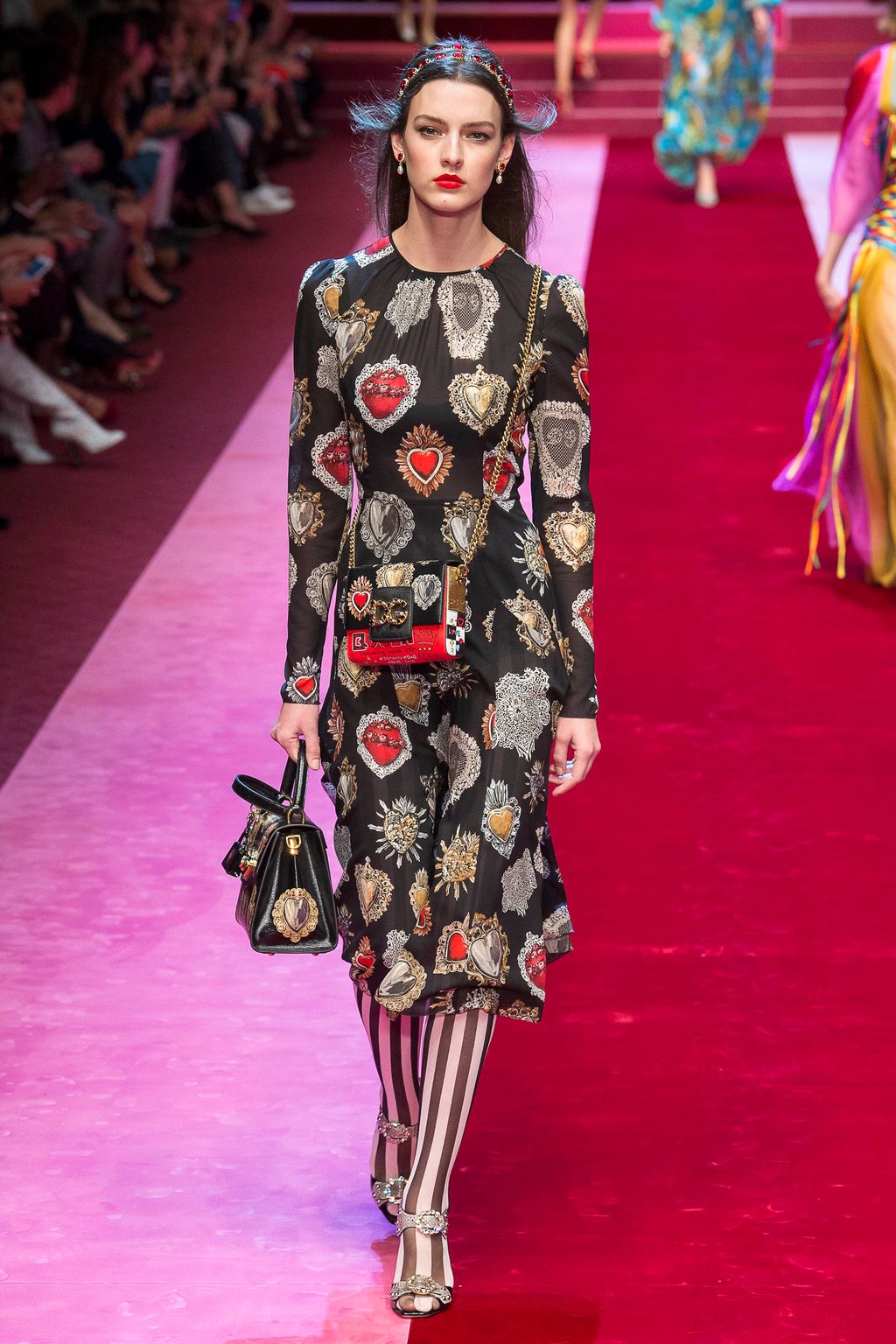 Fashion Week Milan Spring/Summer 2018 look 72 from the Dolce & Gabbana collection 女装