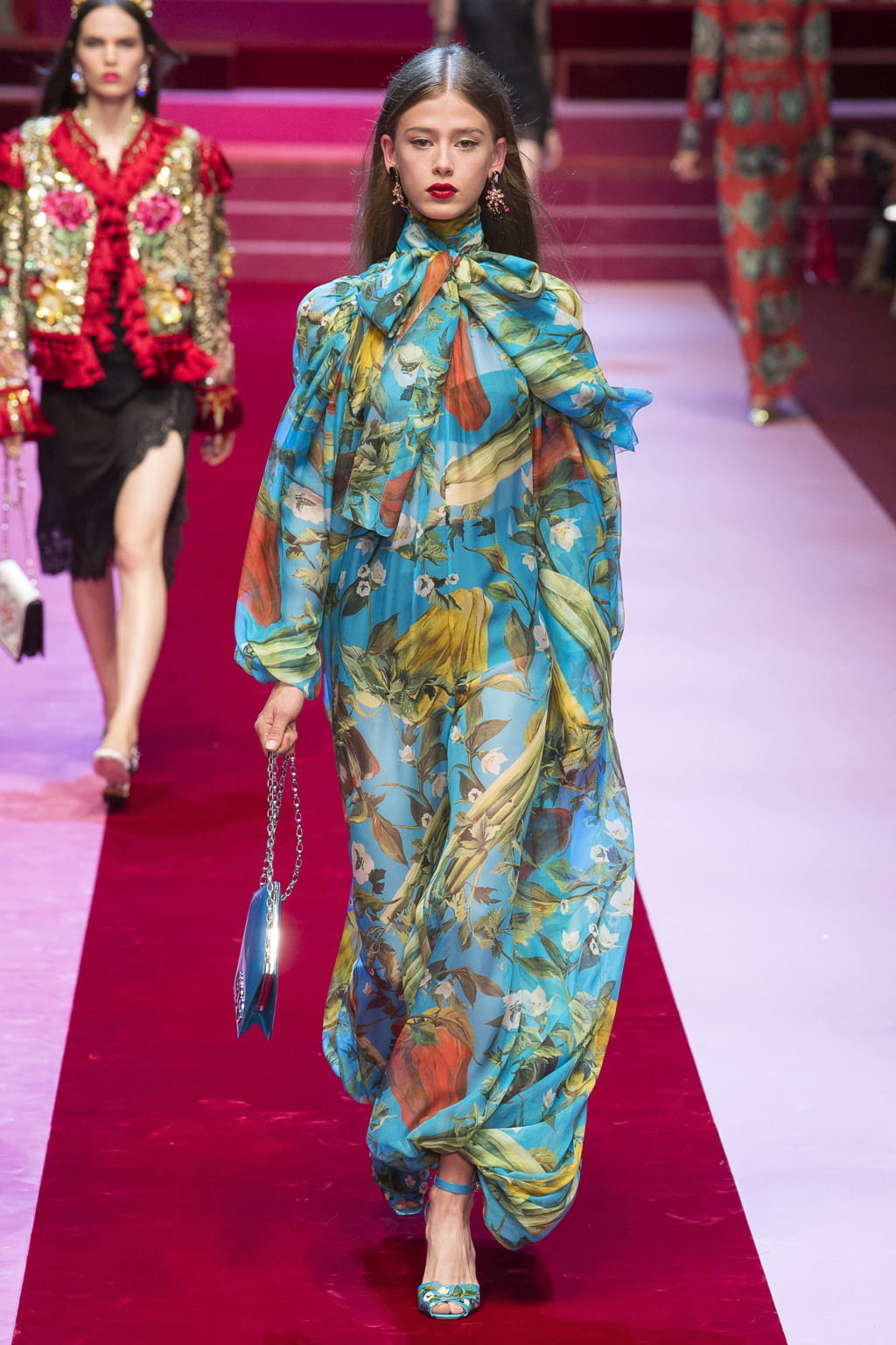 Fashion Week Milan Spring/Summer 2018 look 74 de la collection Dolce & Gabbana womenswear