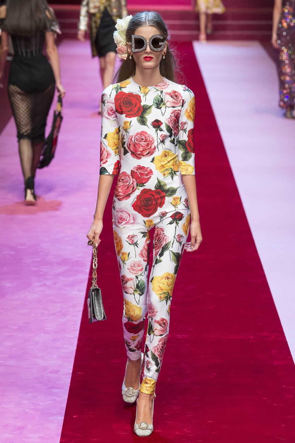 Fashion Week Milan Spring/Summer 2018 look 86 from the Dolce & Gabbana collection womenswear