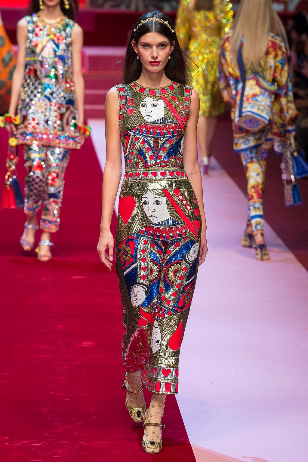 Fashion Week Milan Spring/Summer 2018 look 103 from the Dolce & Gabbana collection 女装