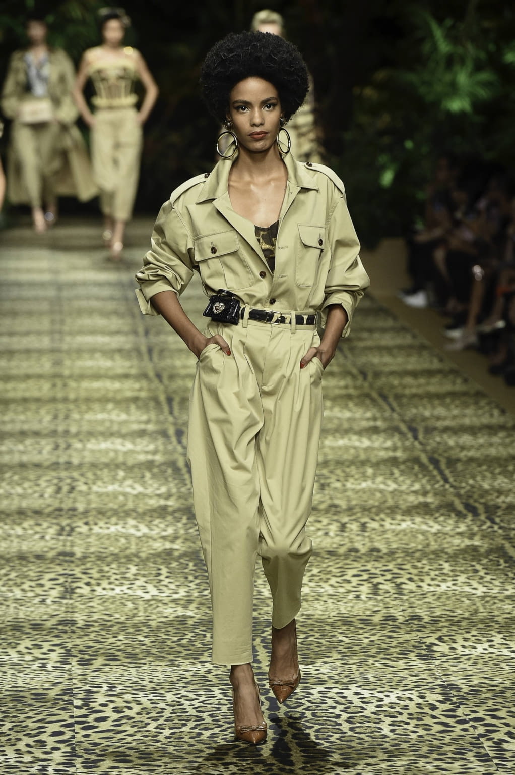 Fashion Week Milan Spring/Summer 2020 look 7 from the Dolce & Gabbana collection womenswear