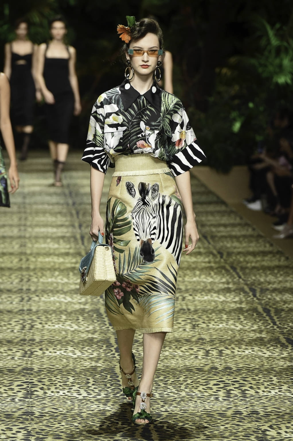 Fashion Week Milan Spring/Summer 2020 look 13 from the Dolce & Gabbana collection 女装