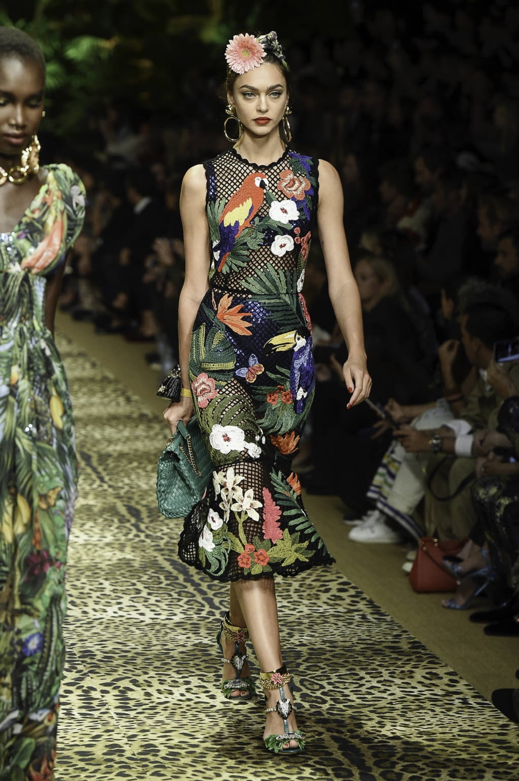 Fashion Week Milan Spring/Summer 2020 look 19 from the Dolce & Gabbana collection 女装