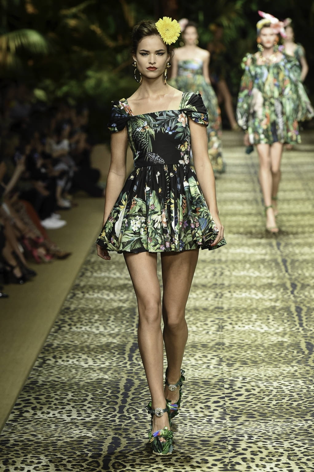 Fashion Week Milan Spring/Summer 2020 look 20 from the Dolce & Gabbana collection womenswear