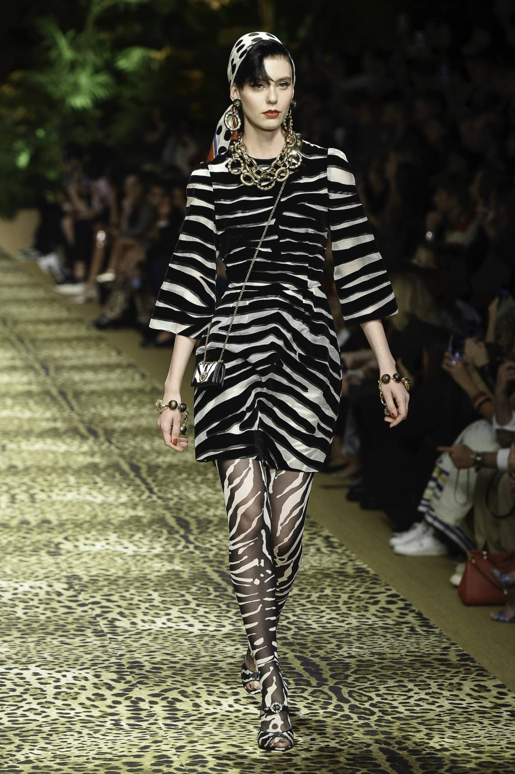 Fashion Week Milan Spring/Summer 2020 look 87 de la collection Dolce & Gabbana womenswear